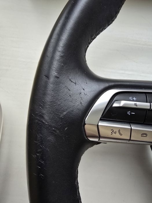 Кермо Mazda cx30