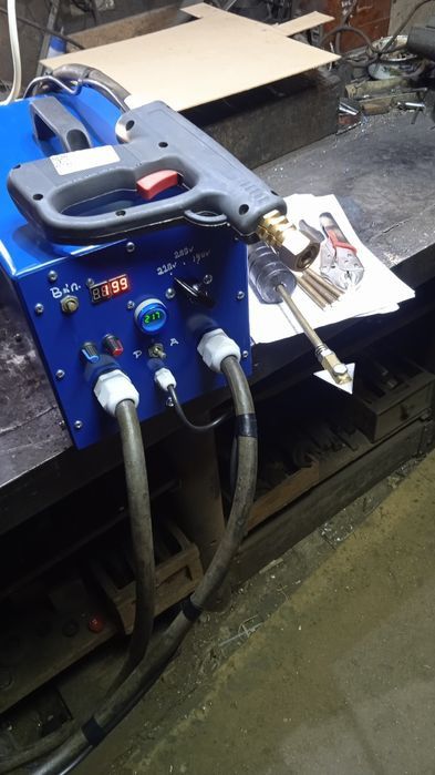 Споттер для витяжки вм'ятин.