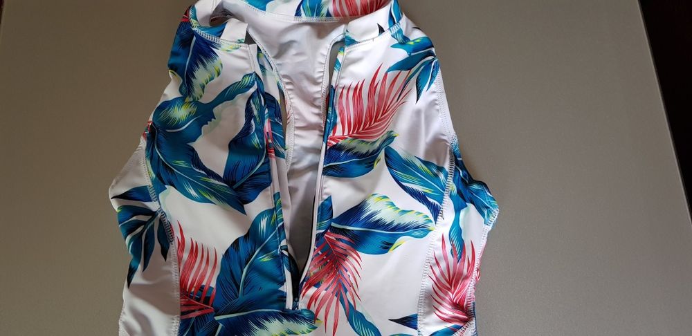 Strój kąpielowy jednoczęściowy