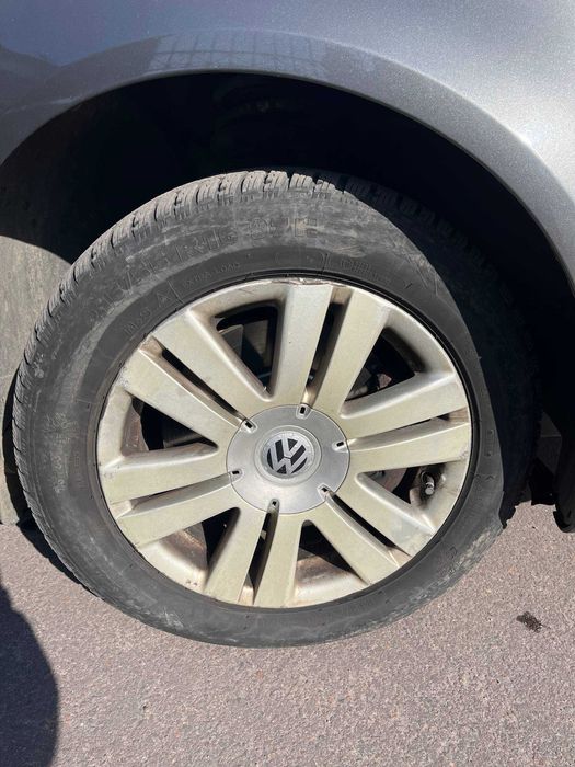 Volkswagen Passat B6 2006 2.0 FSI MT