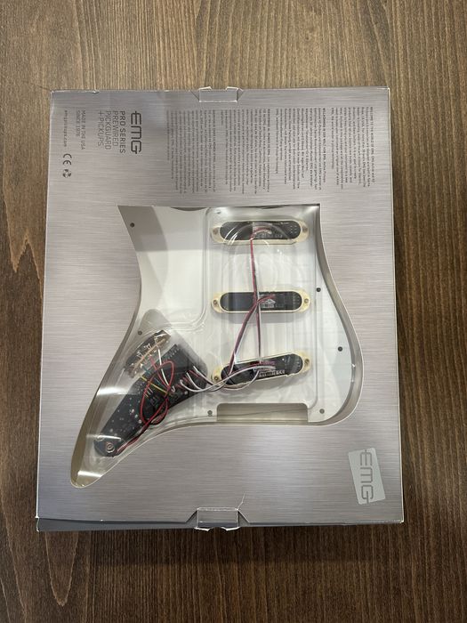 Pickguard EMG DG20 (como nova)