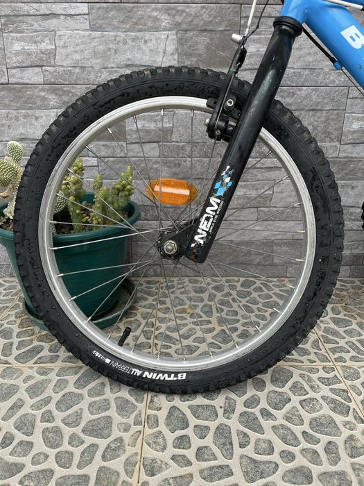 Bicicleta Btwin Roda 20" AllTerrain
