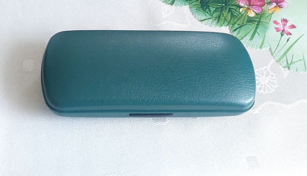 Etui na okulary Fielmann