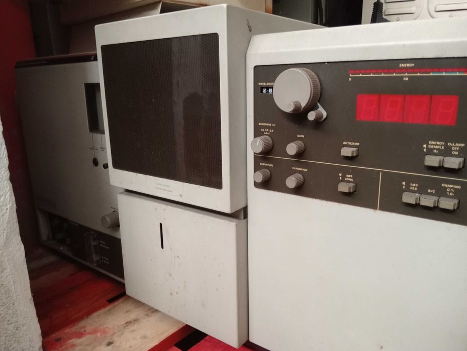 Espectrofotômetro de absorção atômica Philips Pye Unicam PU9000