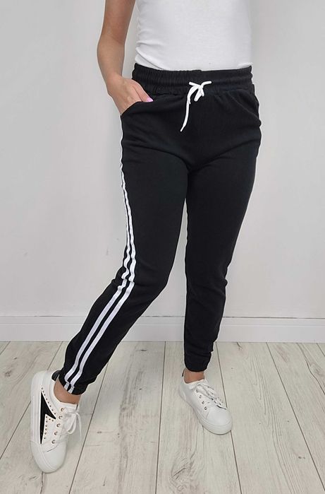 Spodnie dresowe CZARNE z lampasami dresy damskie TU KUPUJESZ rozm S/M