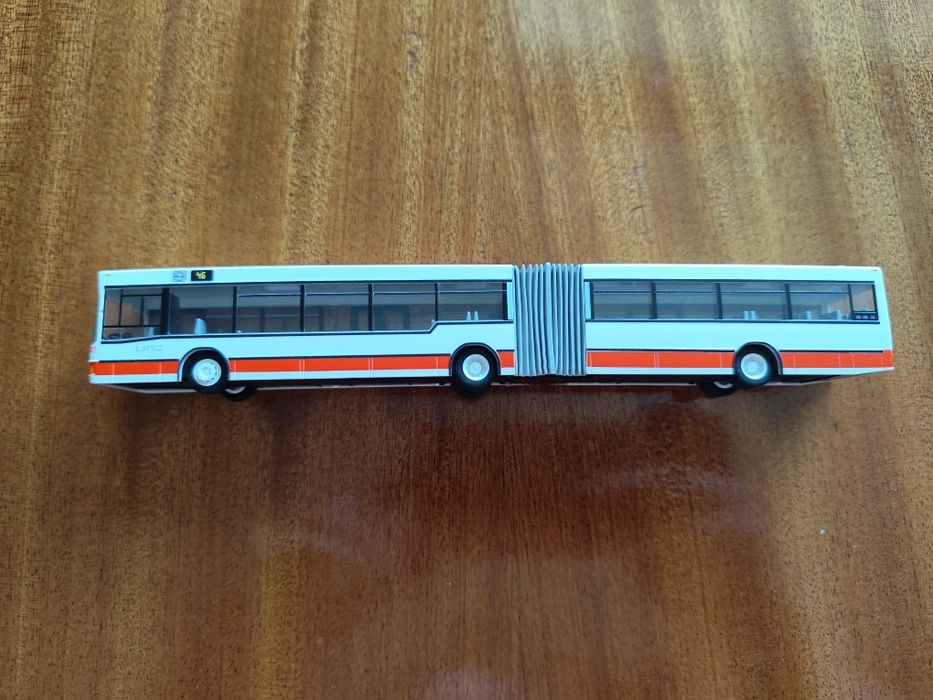 Model autobusu MAN NG272 1:87