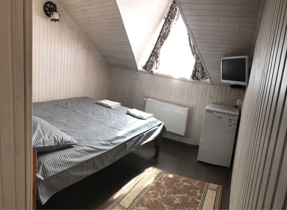 Відпочинок в Славську . Оренда будинку в Карпатах. Окремий котедж на 7