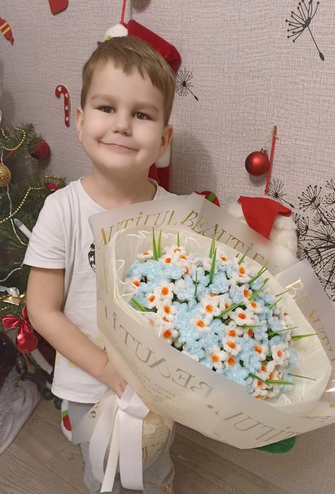 Плюшевий букет, подарунок квіти