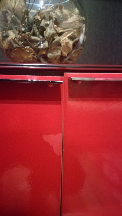 Móvel moderno e ótimo estado