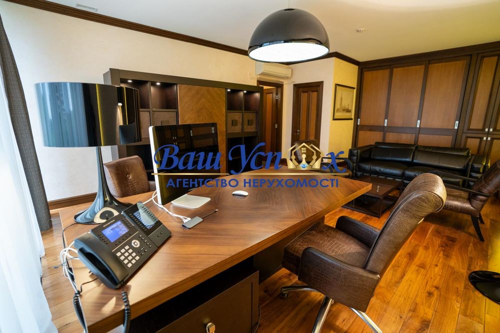 Продаж офicу  Староноводницкая 13 б , метро Печерск . Tsarsky
