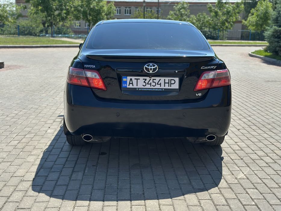Продам TOYOTA Camry