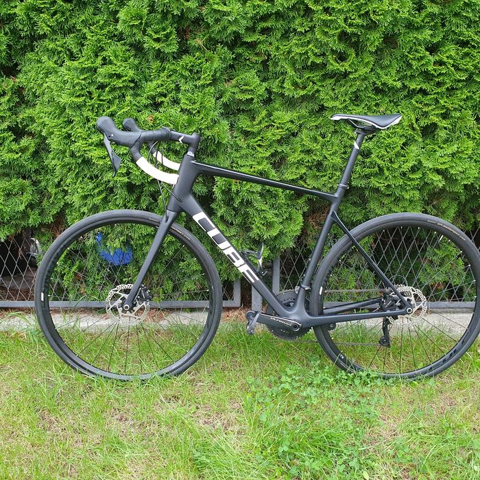 Rower szosowy carbon, Ultegra, hydraulika, Cube Attain, rozm 58, XL