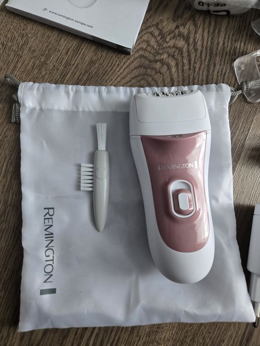 Епілятор REMINGTON EP7500 Smooth&Silky 5 в 1