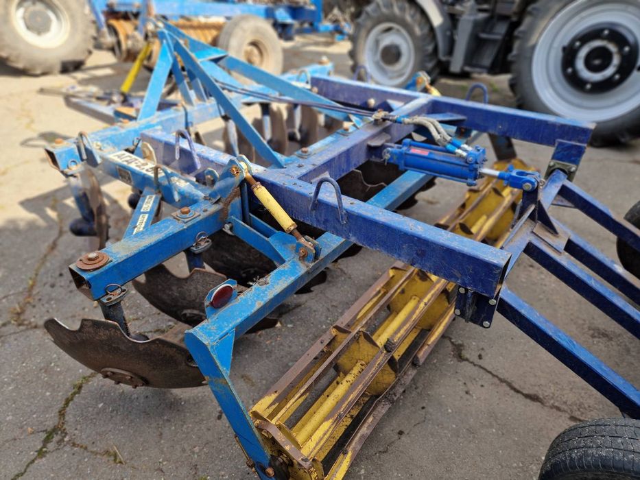 АГД-2,5 Агрегат грунтообробний дисковий