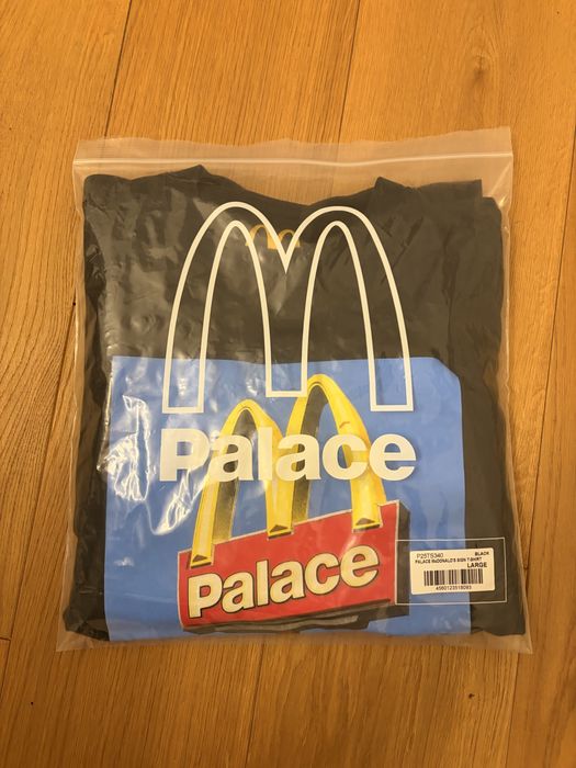 Palace x McDonald's Sign T-shirt Black