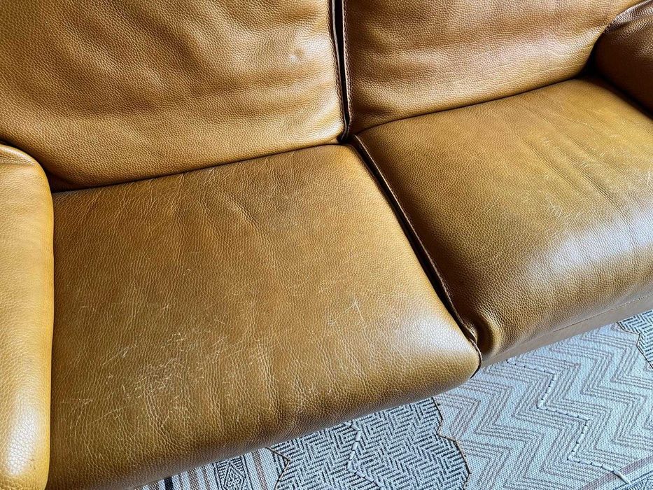 Sofa pele verdadeira 2 pessoas