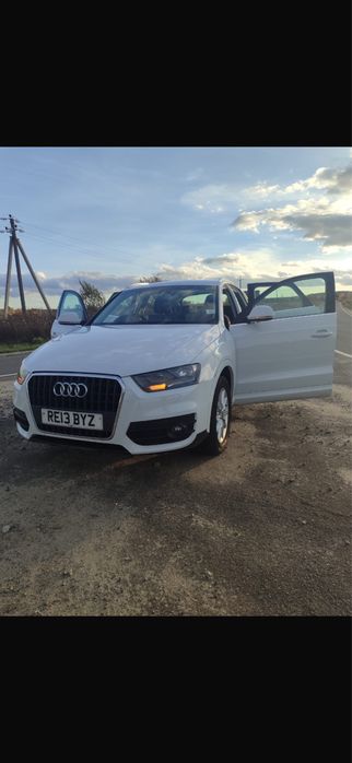 Продам Audi Q3.