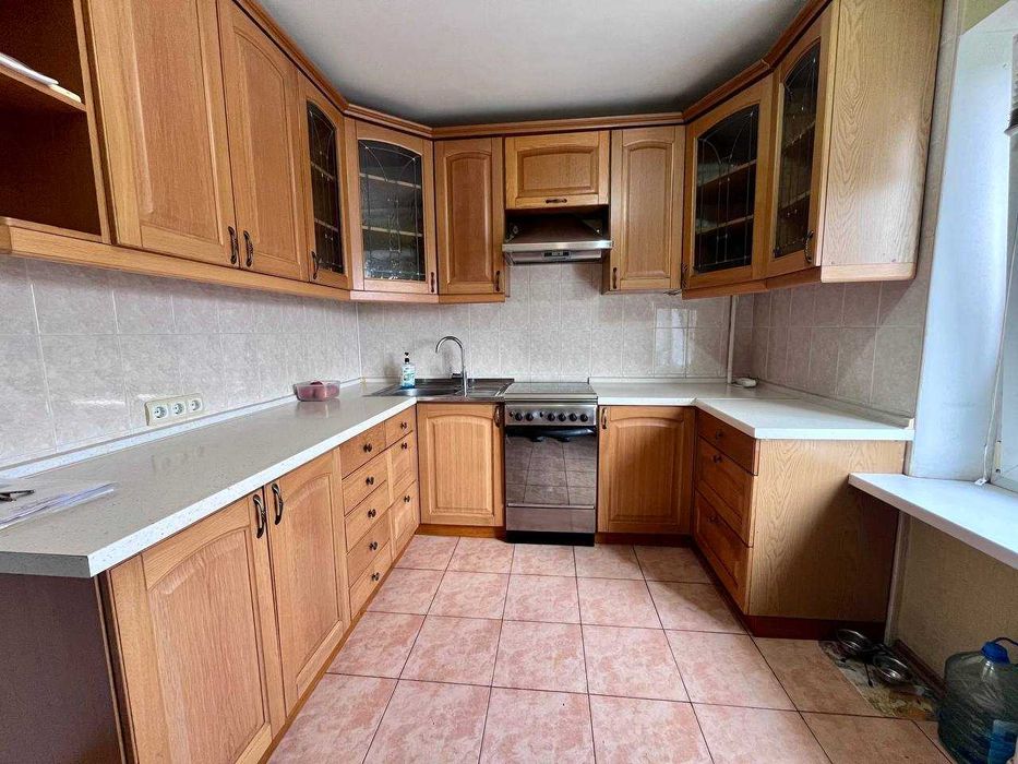 Продається 2-кімнатна квартира в центрі міста