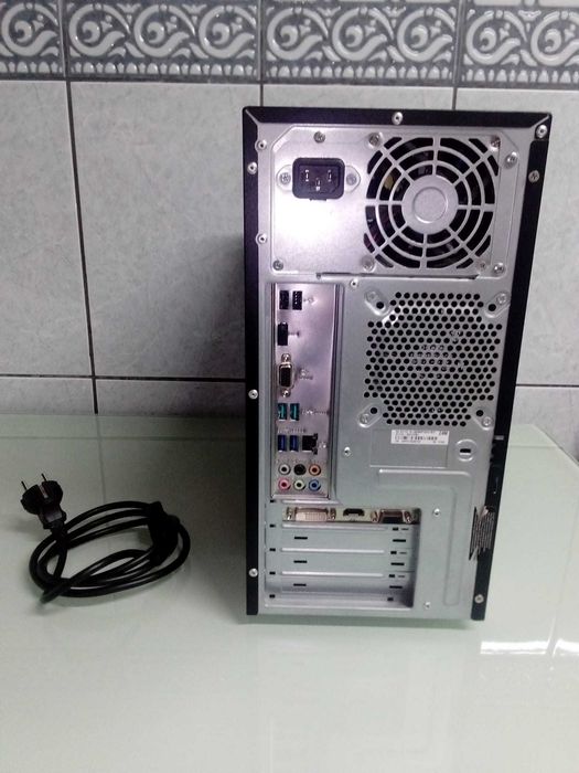 PC Asus | I3 | SSD 111 GB KINGSTON | 8GB DDR4 | GT 720 2 GB