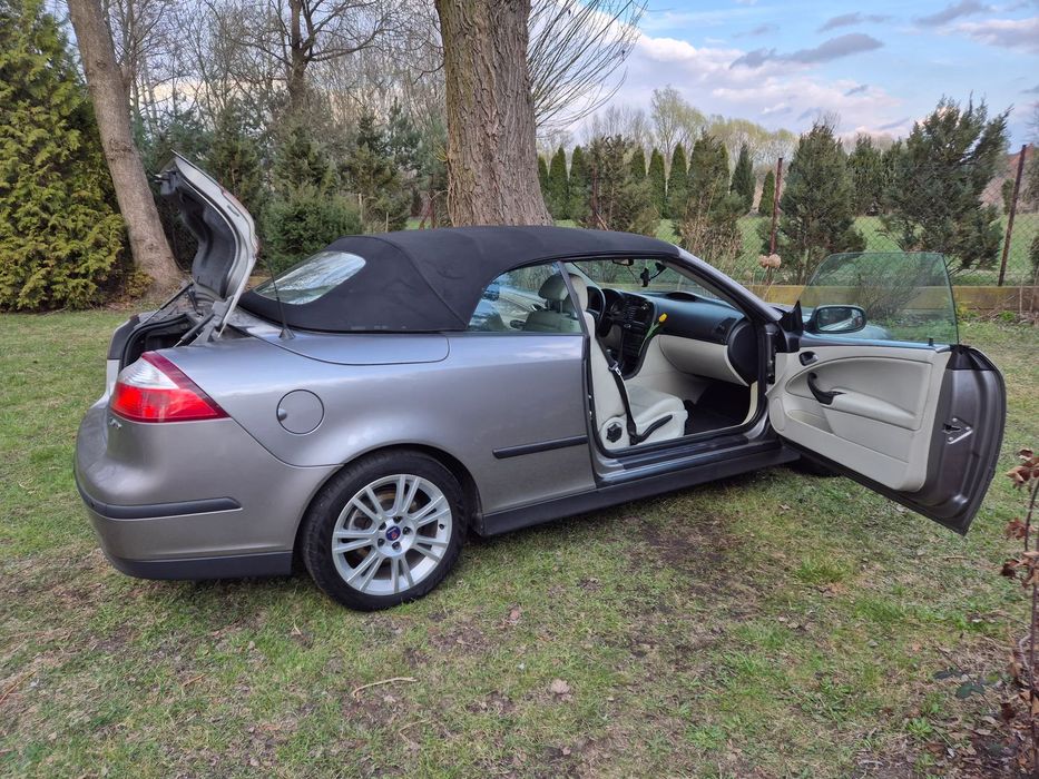 Saab 9-3 Wspaniałe ,,daily". Bardzo ekonom. Garażowany.