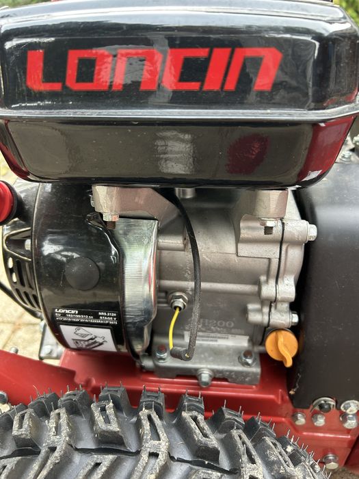 Odśnieżarka spalinowa CEDSB56