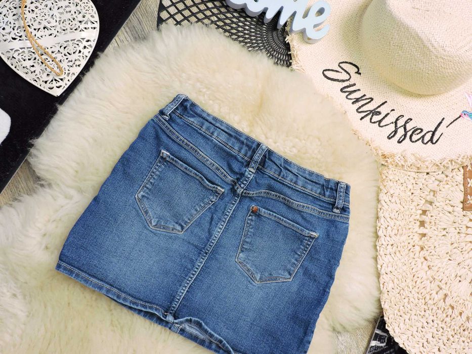 H&M - spódniczka denim jeans , guzik serduszko r 128