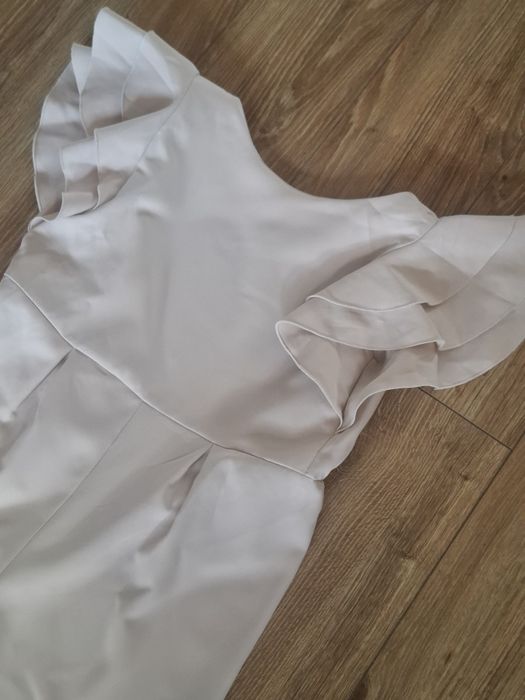 Kombinezon dziewczęcy  plus nowe sandaly motyl