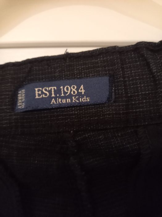 Spodnie młodzieżowe