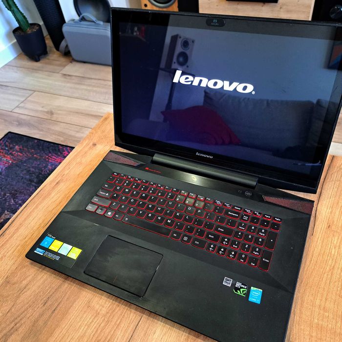 Laptop Lenovo Y70-70