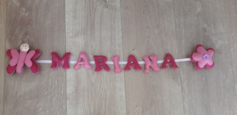 Letras em tecido MARIANA