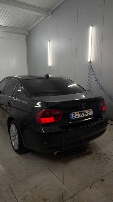 Продам бмв е90 2005 р.