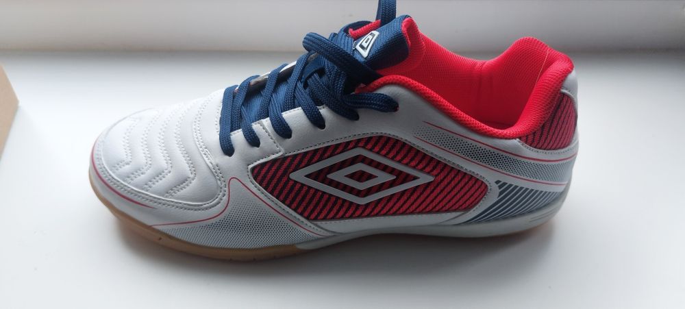 Футзалки umbro sala striker