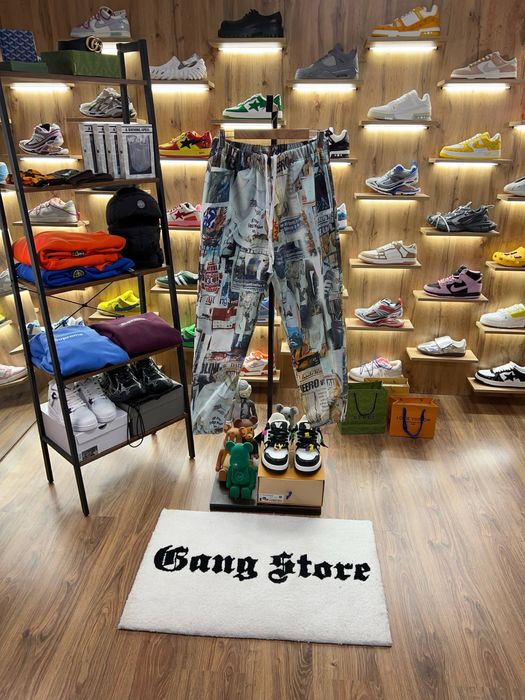 Штани Supreme 21SS Dash's Wall Sweatpant