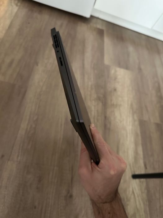 Lenovo legion S7 15ACH6 165 Hz R5 5600H 24GB RAM, RTX3050Ti