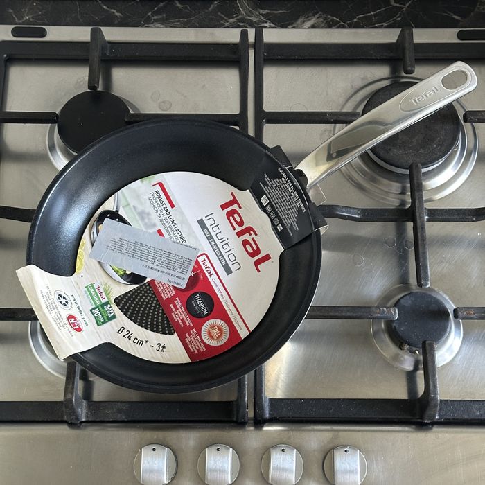 Сковорода Tefal Intuition 24 см Stainless steel