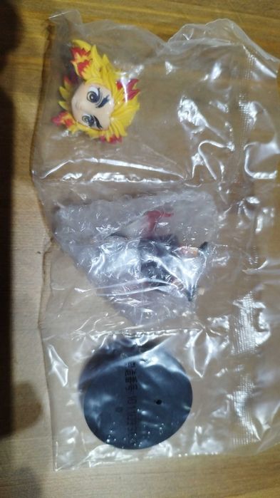 Figura Qposket nova
