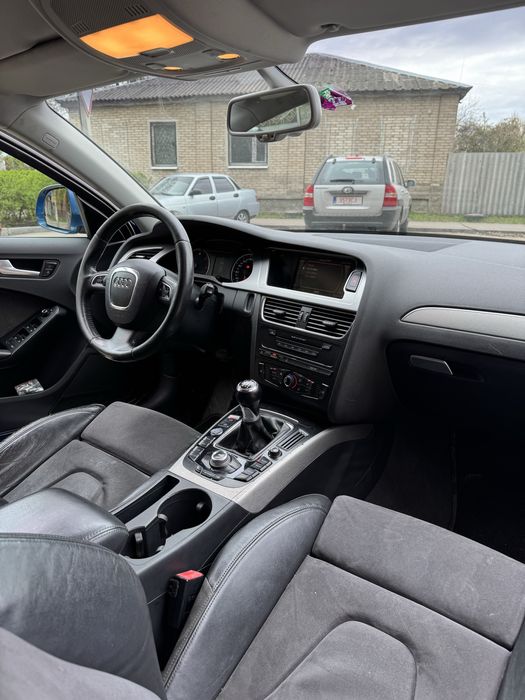 Audi A4B8 3.0tdi quattro