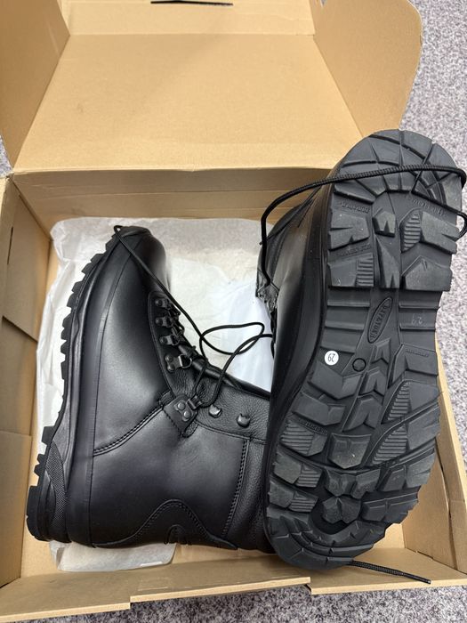 Buty z membraną izolacyjną WOJAS