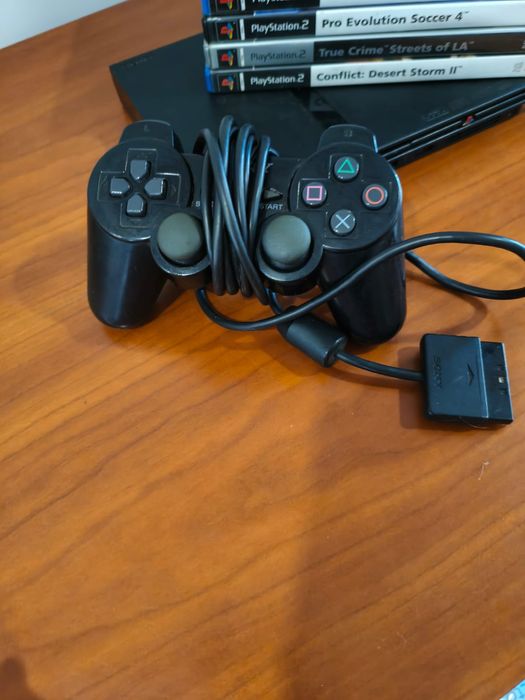 PlayStation 2 Com jogos e 1 Comando