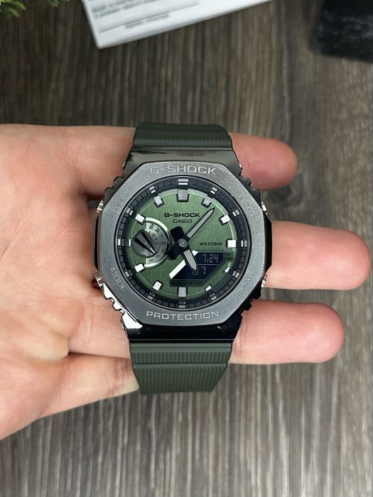 З гарантією / Новий оригінальний Casio G-Shock GM-2100B-3A