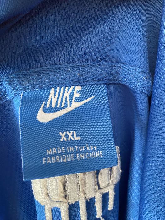 Зіпка Nike Air.