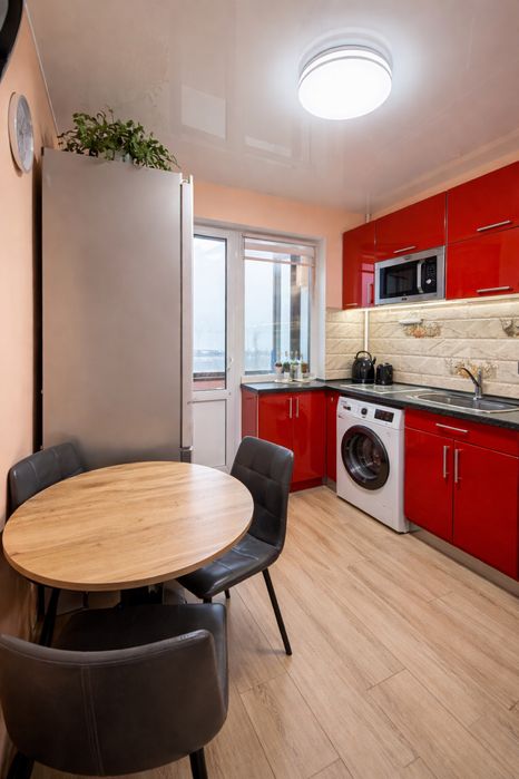 Продам 1к кв на Титова, Независимости, Поля, Янгеля