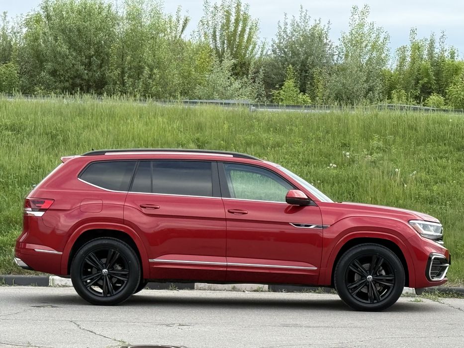 Volkswagen Atlas  2020 року 3.6 бензин автомат, повний привід, 68т. км.