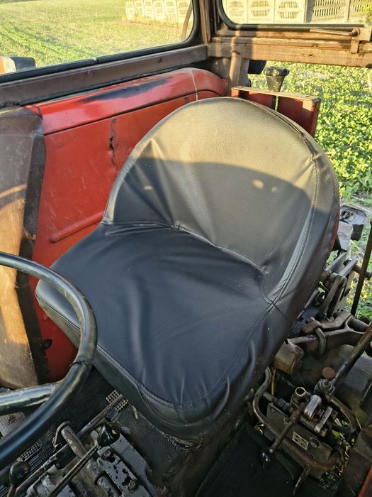 Massey Ferguson 255