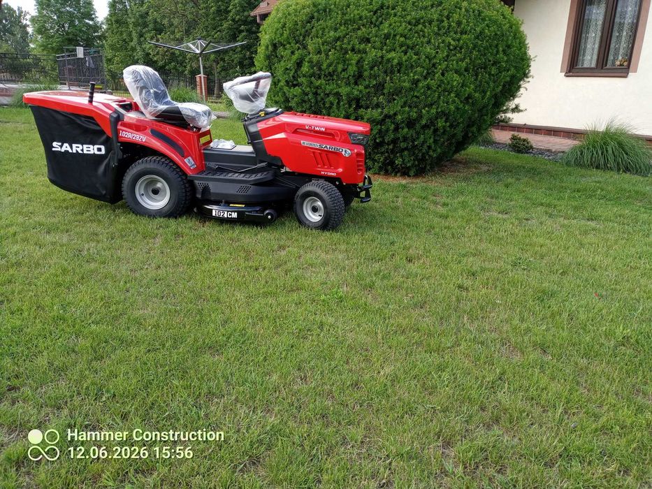 Nowy traktorek do trawy 23 v twin hydro