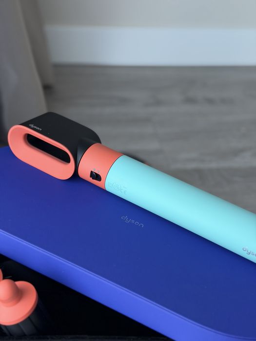 Оригінальний стайлер Dyson
