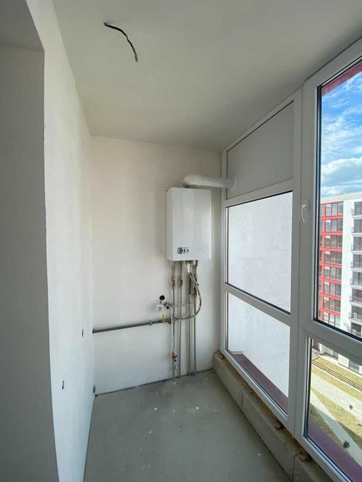 Продається велика 2кв з чорновими роботами в ЖК Містечко Козацеке