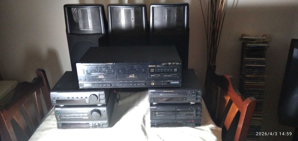 Sony MHC-7900 Funcionamento parcial ( avaria)