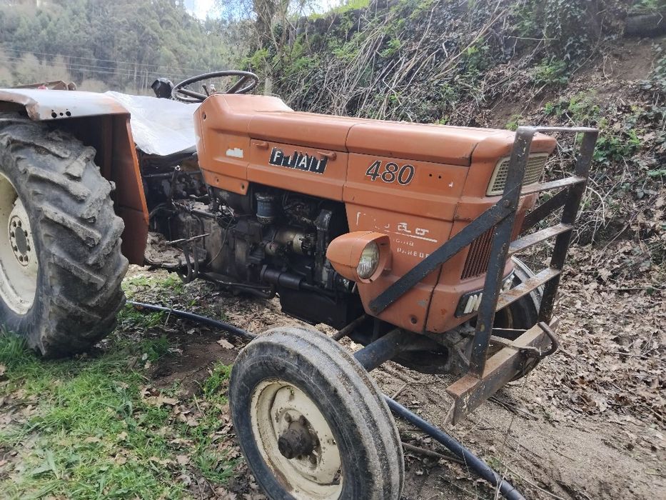 Trator fiat vendo ou troca