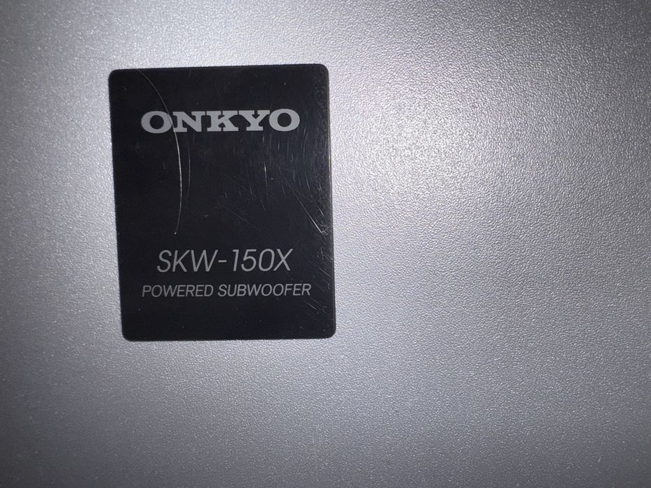 Сабвуфер.    Onkyo SKW-150X